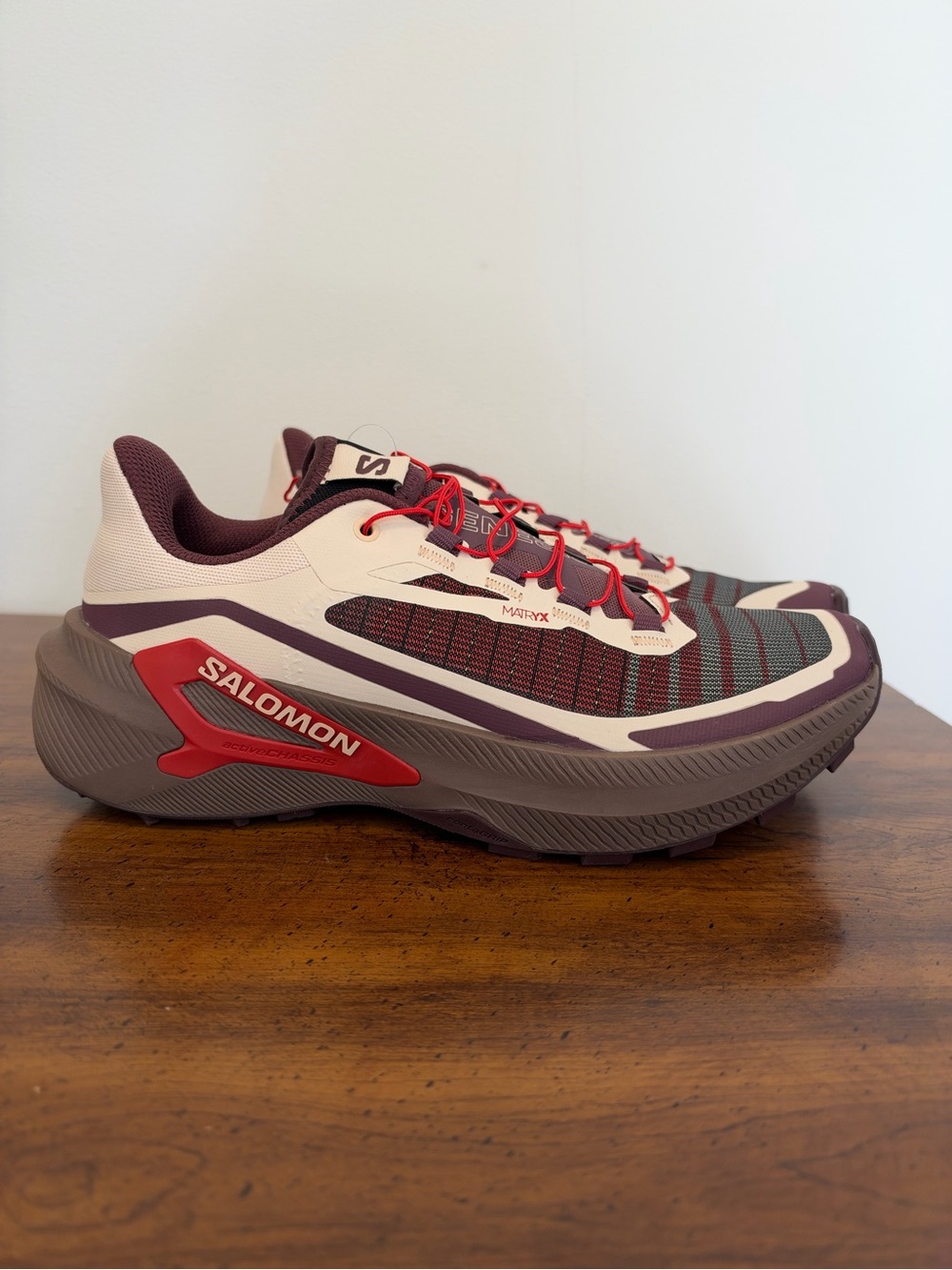 Salomon Women’s Genesis 2